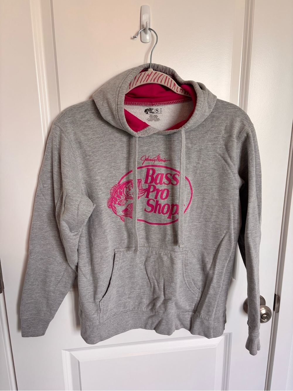 Bass Pro Shops Gray Hoodie Pink Logo
